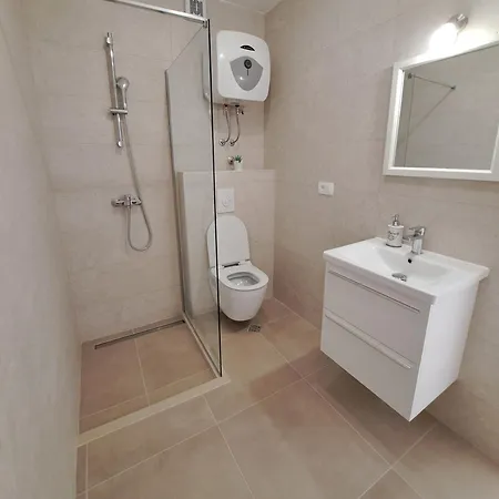 Matea شقة إيغراني